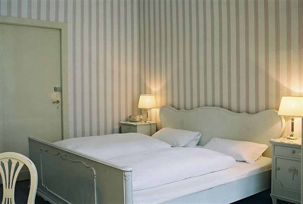 Hotel-pension Funk Am Kurfürstendamm 3*