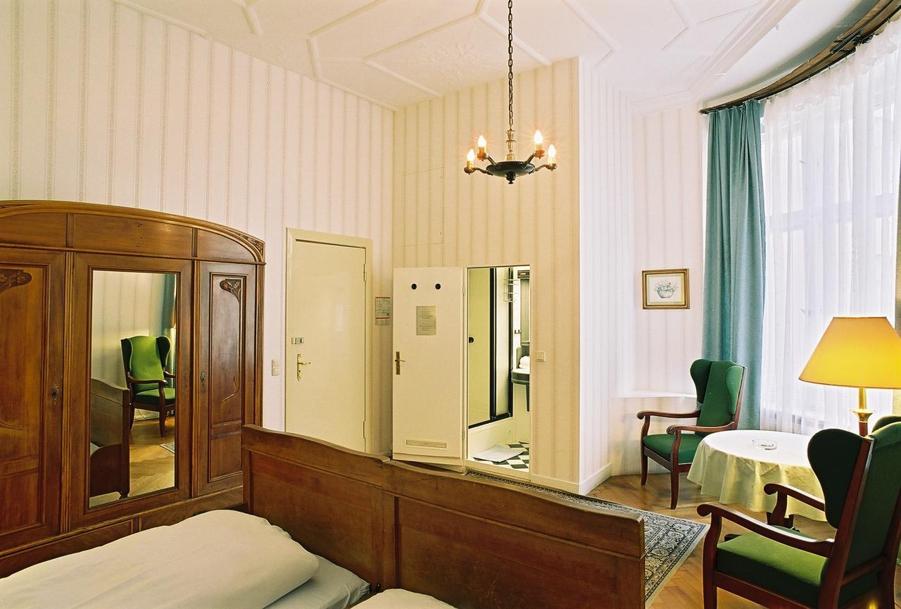 Hotel-pension Funk Am Kurfürstendamm Berlin