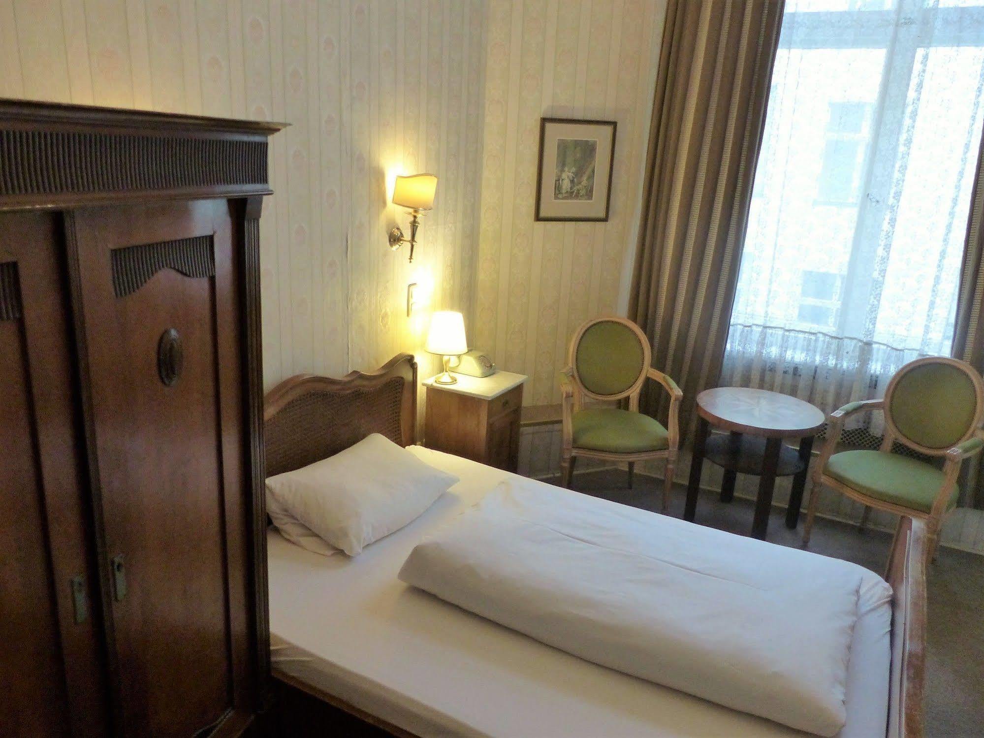 Hotel Hotel-pension Funk Am Kurfürstendamm 3*